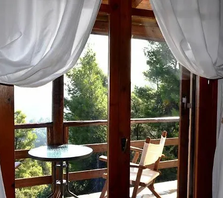 Agnanti Guest house